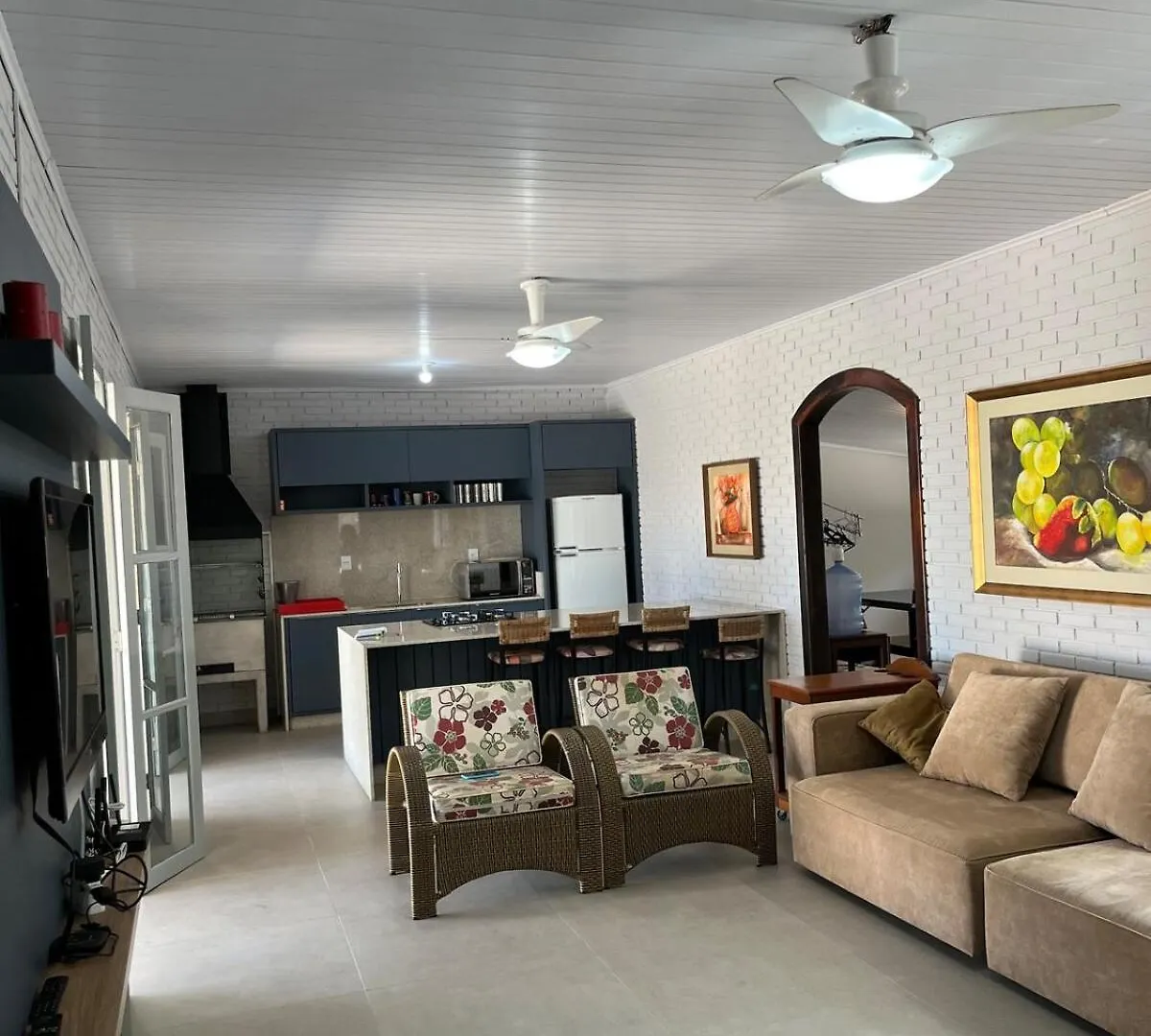 Casa Charmosa Em Laguna